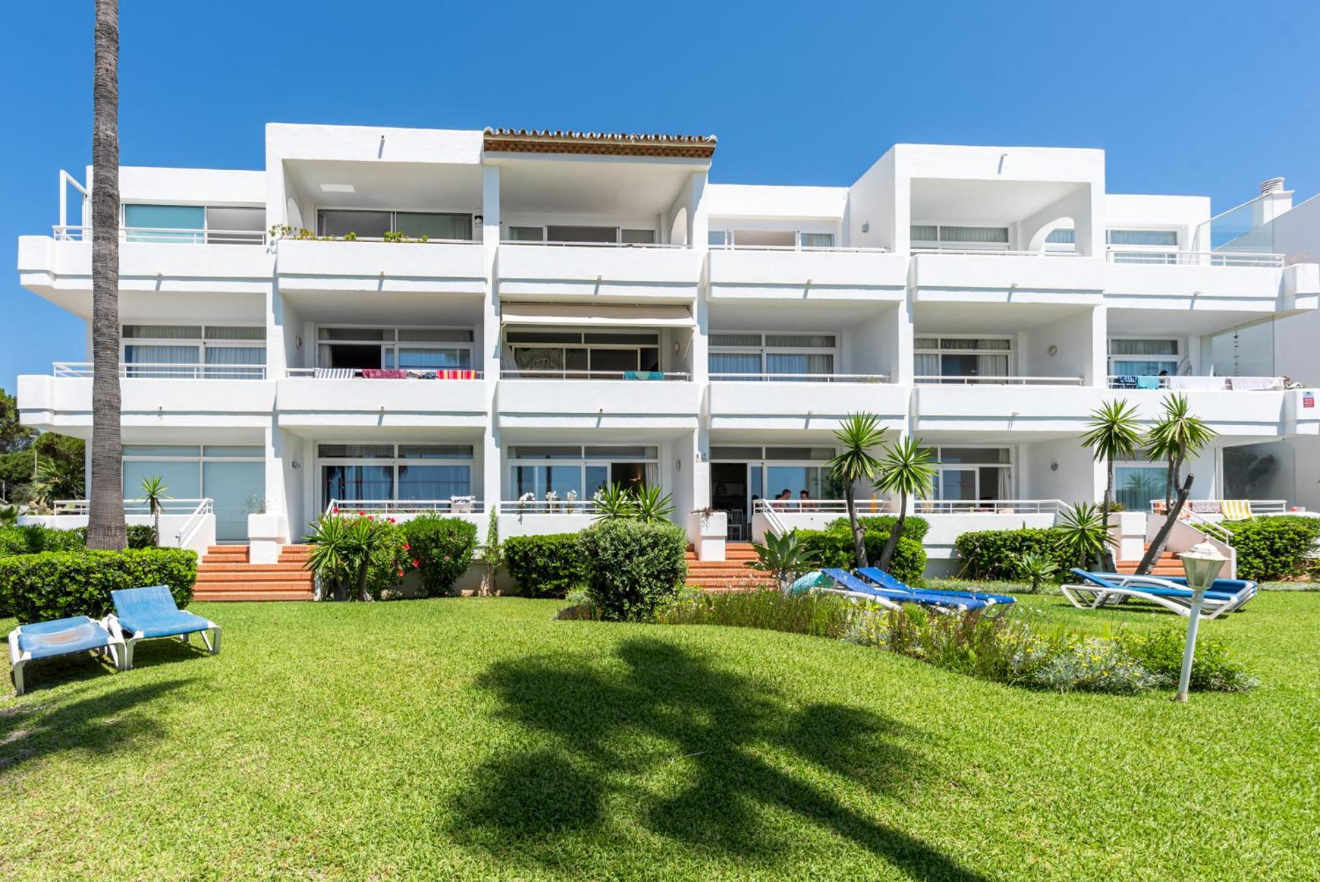 Miraflores Apartments By The Beach Costa Del Sol Sitio de Calahonda Eksteriør billede